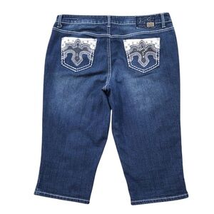 One 5 One Embellished Embroidered Rhinestone‎ Capri Jeans Size 12